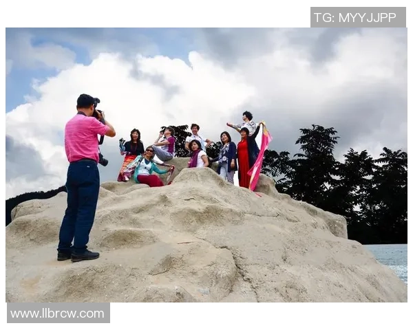 焦泊乔：在音乐与人生交汇处的灵魂探索与创作之旅